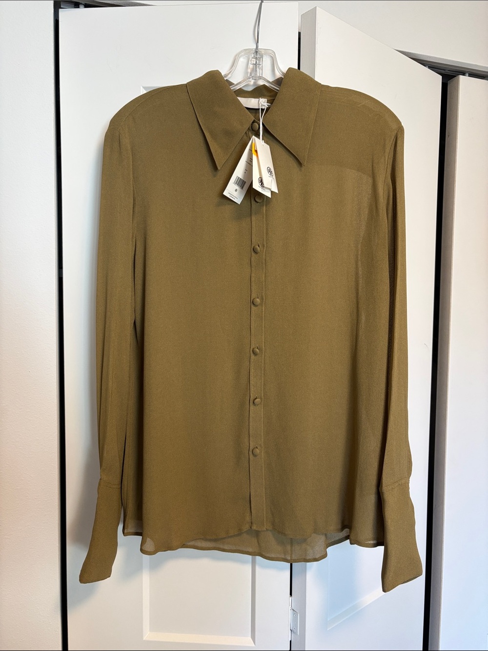 NWT [Tory Burch] Cuffed Viscose Button-Up Long-Sleeve Shirt Ash Green Women’s 4 - Picture 10 of 16
